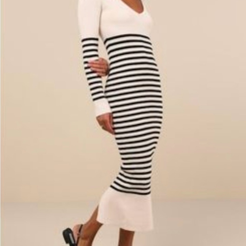 Lulu's White and Black Bodycon Dress with Cuffed Long Sleeves